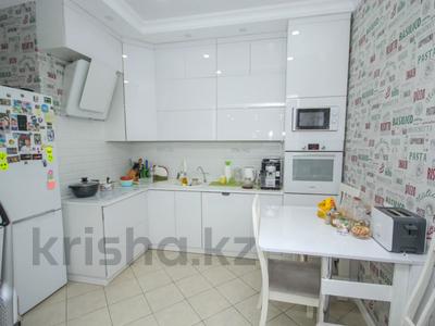 2-бөлмелі пәтер · 70 м² · 14/18 қабат, Навои 208 — Торайгырова, бағасы: 350 000 ₸ в Алматы, Бостандыкский р-н