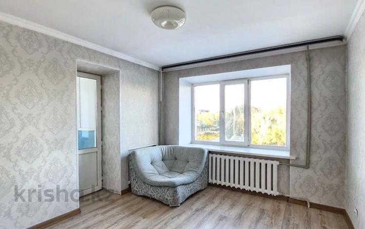 1-бөлмелі пәтер · 32 м² · 3/9 қабат, Валиханова 145, бағасы: 18 млн 〒 в Семее — фото 2