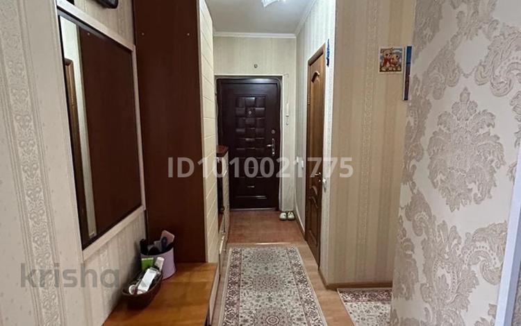 2-комнатная квартира · 57 м² · 1/9 этаж, мкр Мамыр-4 311 за 43.5 млн ₸ в Алматы, Ауэзовский р-н — фото 2