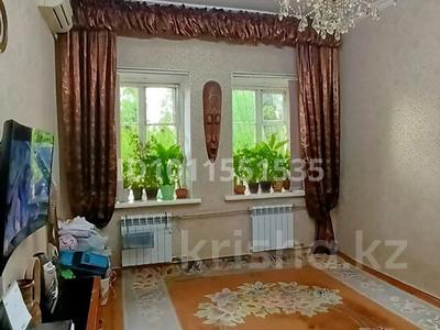 3-комнатная квартира · 55 м² · 1/2 этаж, Алдиярова 66 — Елшибек Батыра за 18.5 млн ₸ в Шымкенте, Енбекшинский р-н