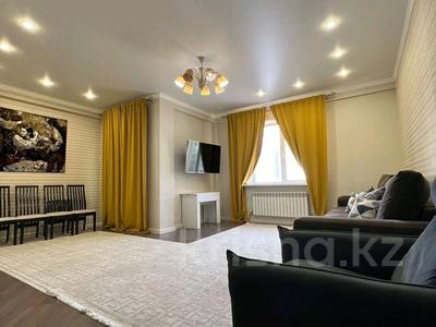 3-бөлмелі пәтер · 120 м² · 3/12 қабат, Нажимеденова 34, бағасы: 70 млн ₸ в Астане, Сарайшык р-н