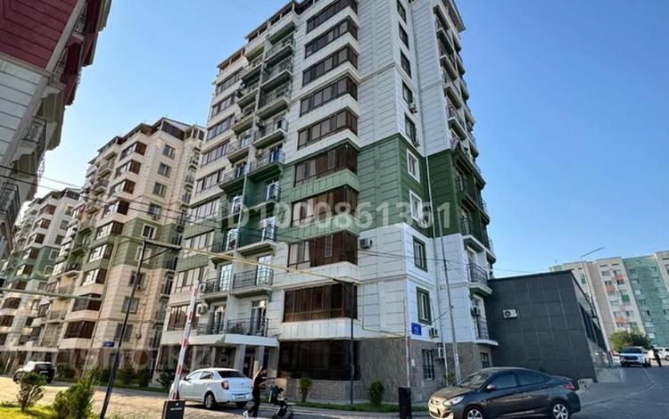 3-комнатная квартира · 96 м² · 6/10 этаж, Куаныша Толеметова 50/6 — Толеметова за 300 000 〒 в Шымкенте, Абайский р-н — фото 2