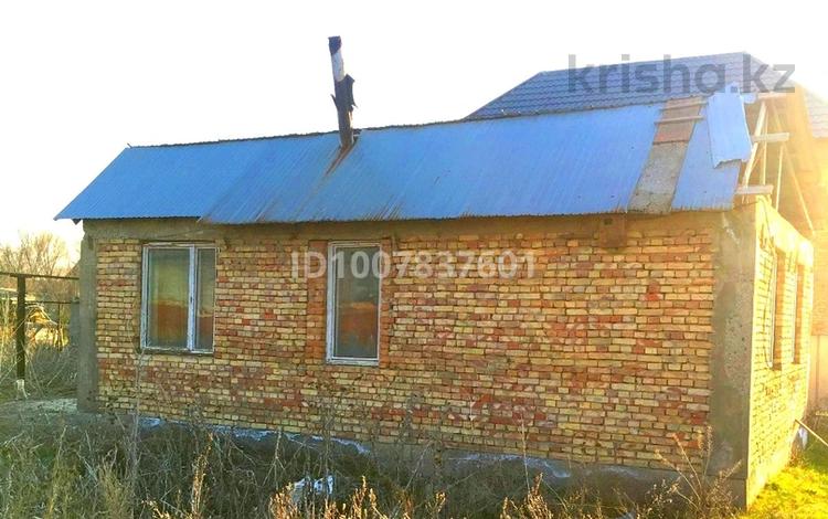 Дача · 2 комнаты · 45 м² · 15 сот., Яблоневая за 7 млн 〒 в  — фото 2