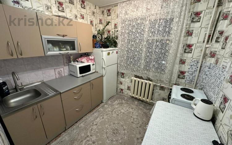 1-комнатная квартира · 32 м² · 5/5 этаж, Абая 5/2 за 11.8 млн ₸ в Усть-Каменогорске — фото 2