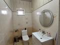 Отдельный дом · 6 комнат · 400 м² · 500 сот., Г. Курмангалиев 65 за 63 млн ₸ в Жанаозен — фото 10