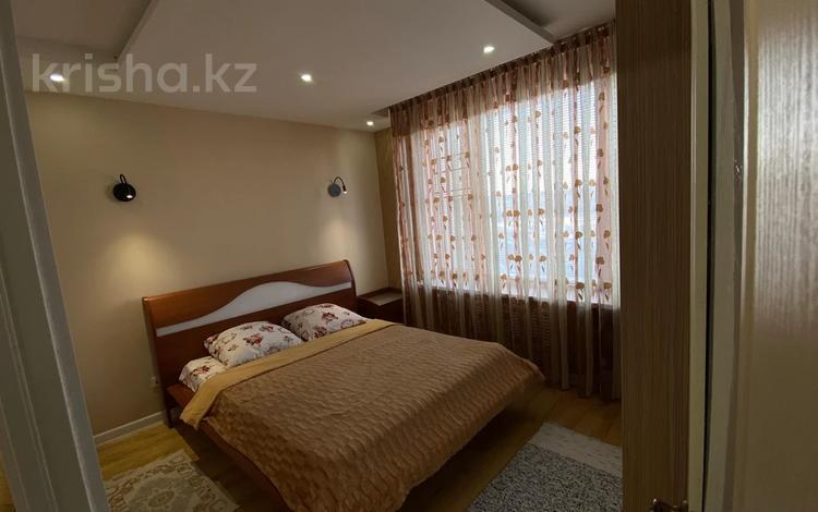 2-комнатная квартира · 80 м² · 4/9 этаж, Тайманова 58 — Исатай Тайманов, центр за 18 000 ₸ в Атырау — фото 8