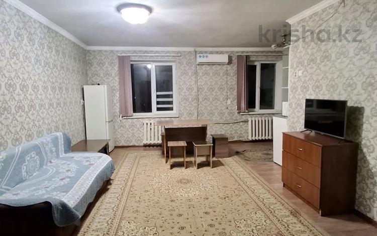 2-комнатная квартира · 52 м² · 4/4 этаж, Аскарова — Республики угол Аскарова за 160 000 ₸ в Шымкенте, Аль-Фарабийский р-н — фото 2