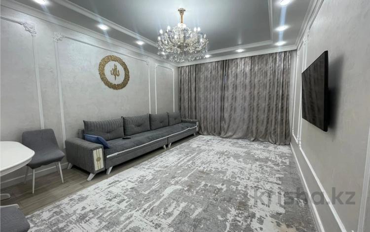 3-комнатная квартира · 94 м² · 1/5 этаж, мкр Юго-Восток, Муканова 1/9 за 49 млн ₸ в Караганде, Казыбек би р-н — фото 10