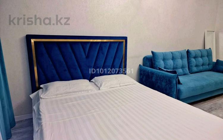 1-комнатная квартира · 50 м² · 2/12 этаж, ул. Абдуллы Розыбакиева 181А за 2 500 ₸ в Алматы, Бостандыкский р-н — фото 2