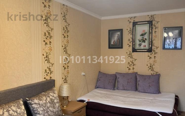 1-комнатная квартира · 32 м² · 1/4 этаж, мкр №11 за 220 000 ₸ в Алматы, Ауэзовский р-н — фото 2