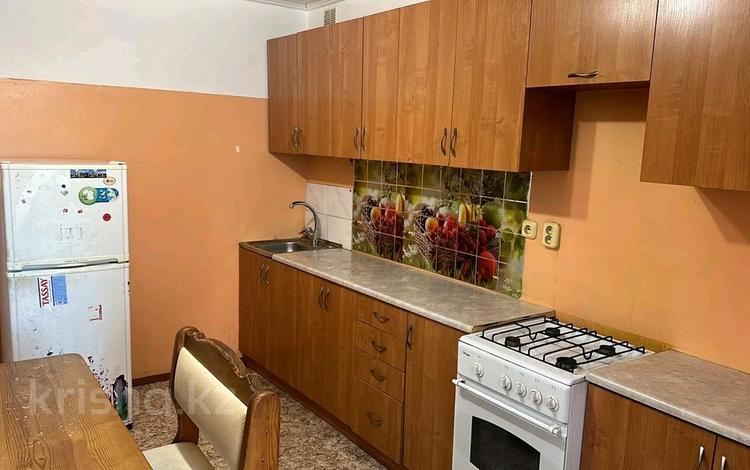 1-комнатная квартира · 45 м² · 3/5 этаж, Жукова 5в за 130 000 ₸ в Петропавловске — фото 2