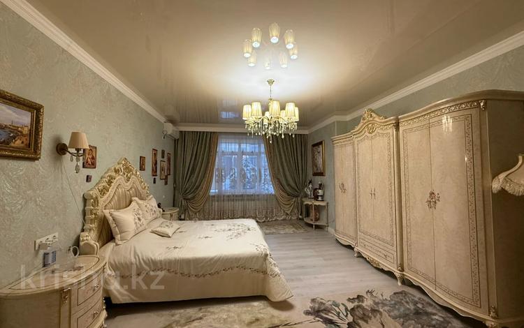 4-комнатная квартира · 165 м² · 1/6 этаж, Мкр. Мирас 128 за 150 млн ₸ в Алматы, Бостандыкский р-н — фото 18