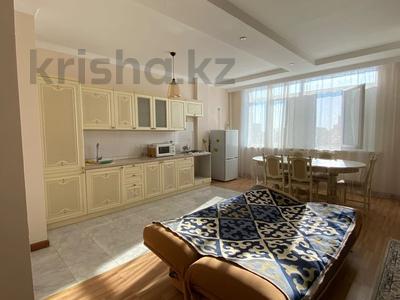 2-бөлмелі пәтер · 73 м² · 4/5 қабат, Центральный ш/а., Гурьевская 6б, бағасы: 28 млн ₸ в Атырау, мкр Центральный