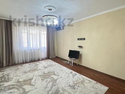 2-бөлмелі пәтер · 75 м² · 7/9 қабат, мкр. Алмагуль, Алмагуль 3, бағасы: 22.5 млн ₸ в Атырау