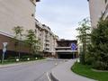 5-комнатная квартира · 196 м² · 4/6 этаж, Сагадат Нурмагамбетова 138/2 — ПРОСТОРНАЯ СВЕТЛАЯ КВАРТИРА С ВИДОМ НА САЙРАН ! за 220 млн ₸ в Алматы, Медеуский р-н — фото 23