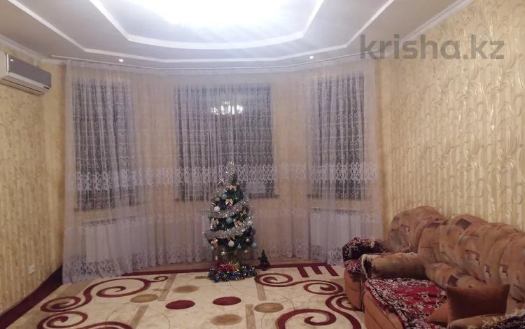 Жеке үй · 5 бөлме · 200 м² · 10 жүзд., Алтын адам 704, бағасы: 86 млн ₸ в Шымкенте, Абайский р-н — фото 3