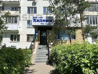 Свободное назначение, офисы, магазины и бутики, склады, салоны красоты, медцентры и аптеки, образование, развлечения · 79.3 м² за 58 млн 〒 в Астане, р-н Байконур