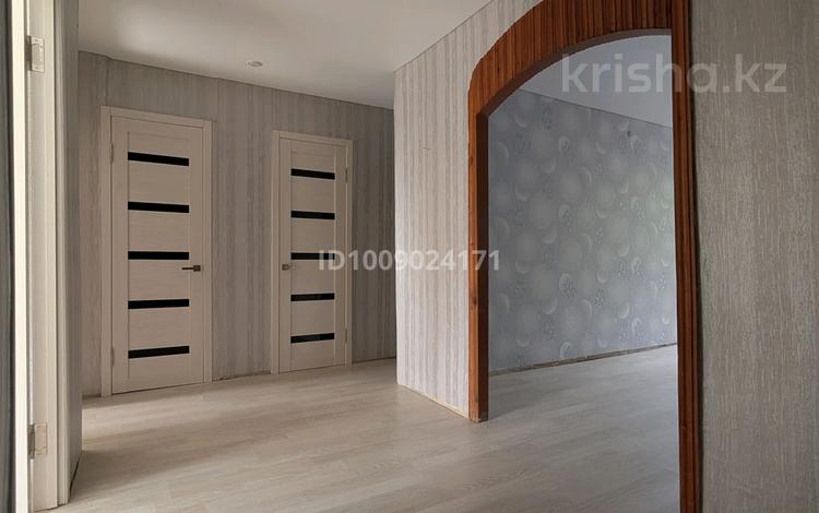 3-бөлмелі пәтер · 62.8 м² · 2/5 қабат, ул. Боровская 109 — Боровская - Валиханова, бағасы: 19 млн ₸ в Щучинске — фото 45