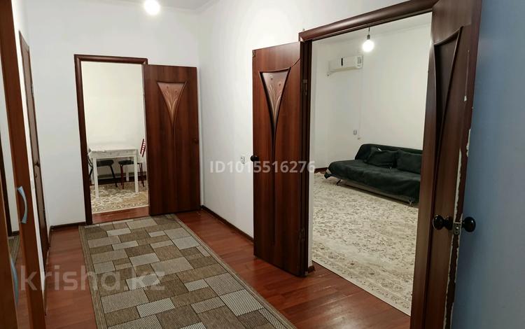 3-бөлмелі пәтер · 70 м², Есимхан 13А, бағасы: 22 млн ₸ в  — фото 2