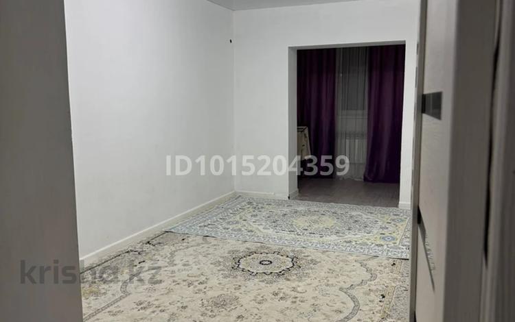 2-бөлмелі пәтер · 60 м² · 6/6 қабат, 16-ш/а. 42, бағасы: 150 000 ₸ в Актау, 16-й мкр  — фото 2