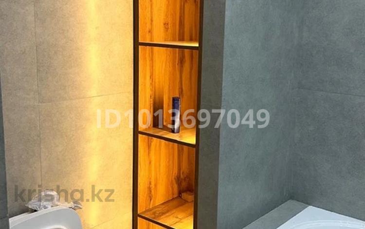 1-бөлмелі пәтер · 55 м² · 10/16 қабат, Байдибек би стр. 127/7, бағасы: 250 000 ₸ в Шымкенте, Абайский р-н — фото 2