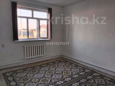 Жеке үй · 3 бөлме · 54 м² · 800 жүзд., Бәйтерек 3 ул 16 20, бағасы: 8 млн ₸ в 