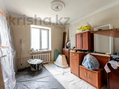 3-бөлмелі пәтер · 59.7 м² · 5/5 қабат, Суворова 12, бағасы: 17.9 млн ₸ в Астане, Сарыарка р-н