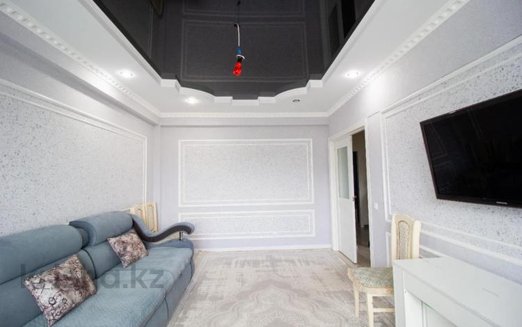 3-комнатная квартира, 75 м², 5/5 этаж, болашак за 26 млн 〒 в Талдыкоргане, мкр Болашак — фото 10