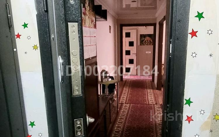 3-комнатная квартира · 65 м² · 2/9 этаж, мкр Юго-Восток, Республики 4 — Рядом супермаркет Раха и Гульжан, район Автостанции за 250 000 ₸ в Караганде, Казыбек би р-н — фото 14