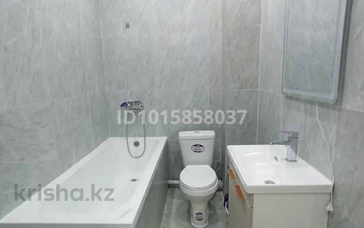 1-бөлмелі пәтер · 27.28 м² · 10/12 қабат, Ахмет Байтурсынулы 61, бағасы: 18 млн ₸ в Астане, Сарайшык р-н — фото 2