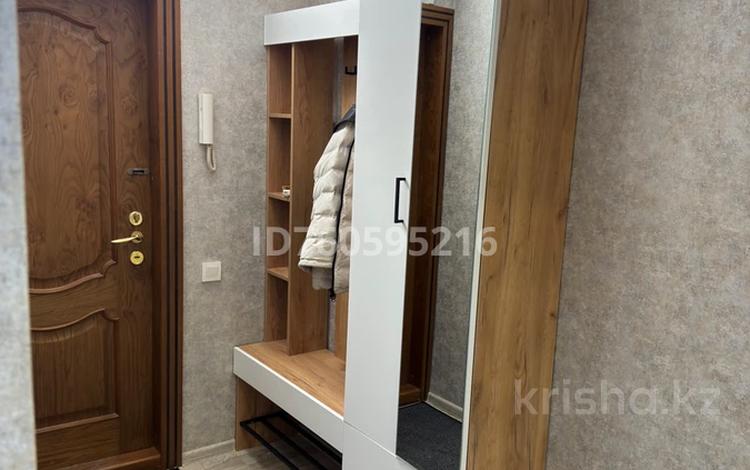 1-бөлмелі пәтер · 42 м² · 2/5 қабат, Ақсай-4 ш/а. 56, бағасы: 270 000 ₸ в Алматы, Ауэзовский р-н — фото 2