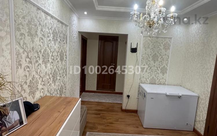 3-комнатная квартира · 64 м² · 3/5 этаж, мкр Юго-Восток, Мкр Гульдер 2 14 — улица Таттимбета за 32 млн 〒 в Караганде, Казыбек би р-н — фото 2