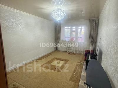 2-бөлмелі пәтер · 60.9 м² · 4/10 қабат, Жамбыл — ТД Променад, район Автопарк, бағасы: 23.5 млн ₸ в Уральске