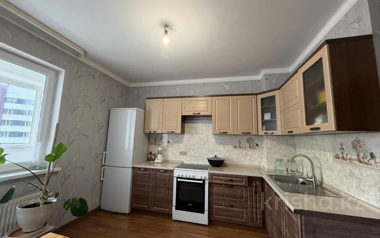 2-бөлмелі пәтер · 110 м² · 7/12 қабат, Рыскулбекова 28/3, бағасы: 70 млн ₸ в Алматы, Бостандыкский р-н — фото 2