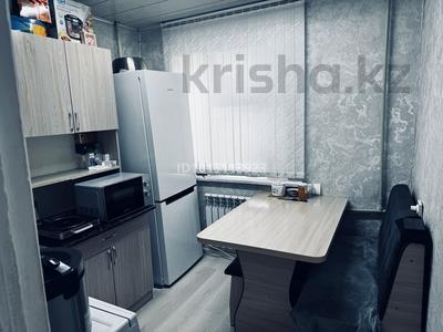 2-бөлмелі пәтер · 41 м² · 1/3 қабат, Ауэзова — Титова-Ауэзова, бағасы: 20.5 млн ₸ в 