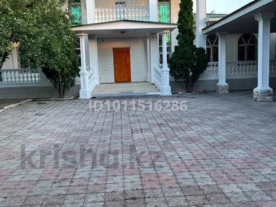 Отдельный дом · 5 комнат · 300 м² · 8 сот., мкр Думан-1 12 — Казыгурт за 1.4 млн ₸ в Алматы, Медеуский р-н