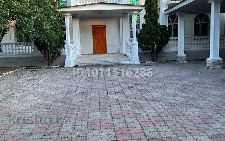 Жеке үй · 5 бөлме · 300 м² · 8 жүзд., Думан-1 ш/а. 12 — Казыгурт, бағасы: 1.4 млн ₸ в Алматы, Медеуский р-н — фото 13