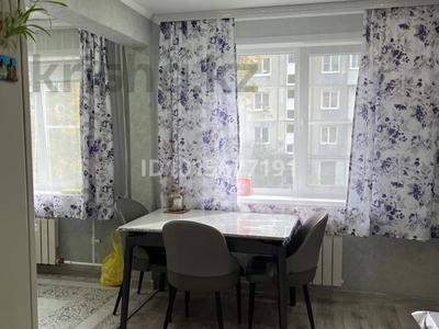 4-бөлмелі пәтер · 58 м² · 1/5 қабат, Островского, бағасы: 24 млн ₸ в Усть-Каменогорске, Ульбинский