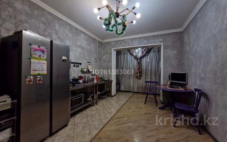 1-бөлмелі пәтер · 45 м² · 2/5 қабат, мкр Айнабулак-4 178, бағасы: 200 000 ₸ в Алматы, Жетысуский р-н — фото 2