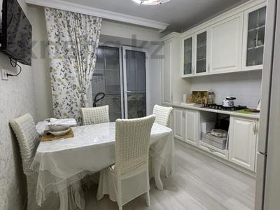 3-комнатная квартира · 80 м² · 3/5 этаж, Бараева — Иманбаева за 45 млн 〒 в Астане, р-н Байконур