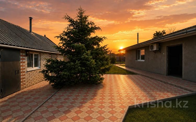 Отдельный дом · 4 комнаты · 77.8 м² · 18.2 сот., Маметова 32 за 18 млн ₸ в Дарьинске — фото 2
