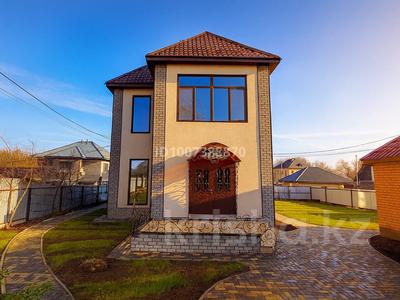 Отдельный дом · 6 комнат · 147 м² · 817 сот., Гулбакша 2 — Район Кардиоцентр за 72.4 млн 〒 в Уральске