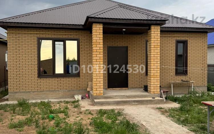 Жеке үй · 4 бөлме · 122.2 м² · 4 жүзд., Роза Бағланова 72, бағасы: 31 млн ₸ в Уральске — фото 2