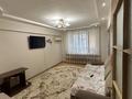 3-комнатная квартира, 72 м², 2/5 этаж, мкр Кулагер, Серикова 33 за 43.5 млн 〒 в Алматы, Жетысуский р-н