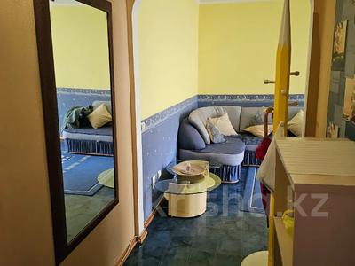 Продажа квартир в Алматы: 1-комнатная квартира · 33 м² · 5/5 этаж, мкр №11 за 25 млн 〒 1-комнатная квартира · 33 м² · 5/5 этаж, мкр №11 за 25 млн 〒 в Алматы, Ауэзовский р-н