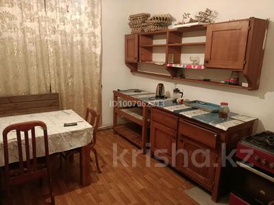Отдельный дом · 4 комнаты · 120 м², Естай 35 — Айша бибі за 60 000 〒 в Караоткеле