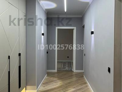 Продажа квартир в Мангистауской обл.: 5-комнатная квартира · 130 м² · 2/5 этаж, 27-й мкр 26 за 42 млн 〒 5-комнатная квартира · 130 м² · 2/5 этаж, 27-й мкр 26 за 42 млн 〒 в Актау