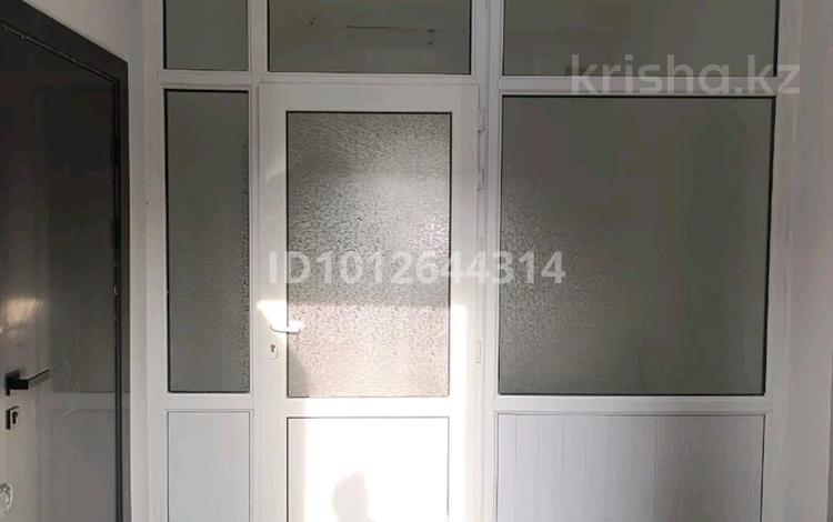 Офисы · 19 м² за 90 000 ₸ в Таразе — фото 2
