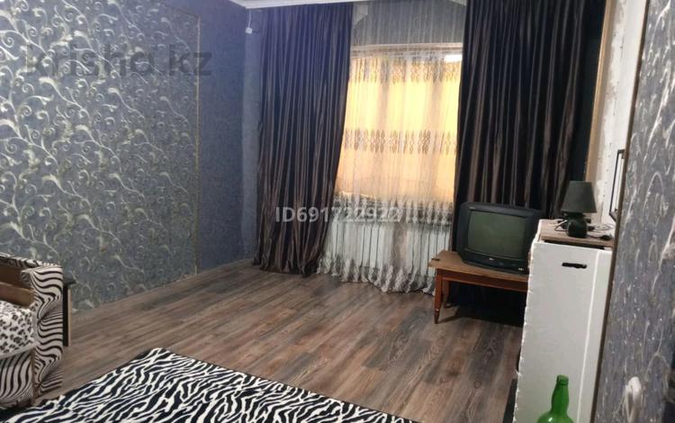 3-бөлмелі пәтер · 60.5 м² · 5/5 қабат, мкр Верхний Отырар, Рыскулова -Байтерекова, бағасы: 25 млн ₸ в Шымкенте, Туран р-н — фото 8