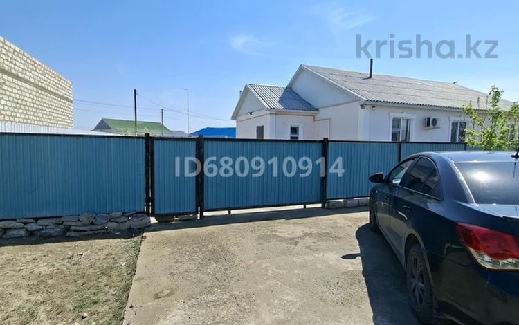 Жеке үй · 4 бөлме · 130 м² · 8 жүзд., Мкр.коктем 1, бағасы: 23 млн ₸ в Атырау — фото 59